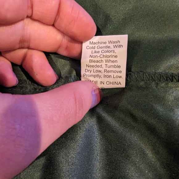 Double-Breasted Green Sleeveless Dress - Picture 5 of 6